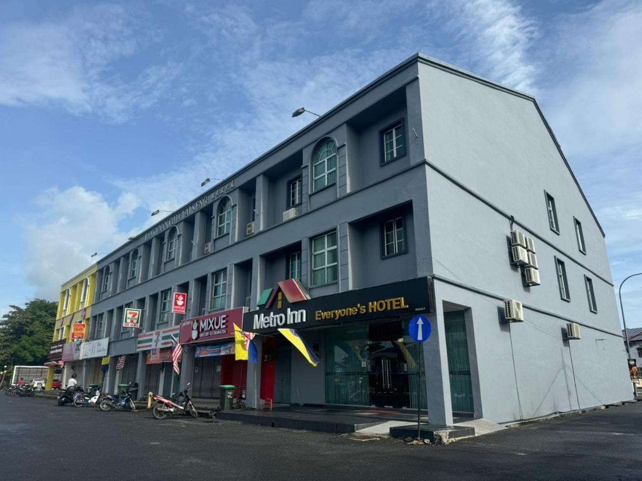 Metroinn Hotel Arau Buitenkant foto